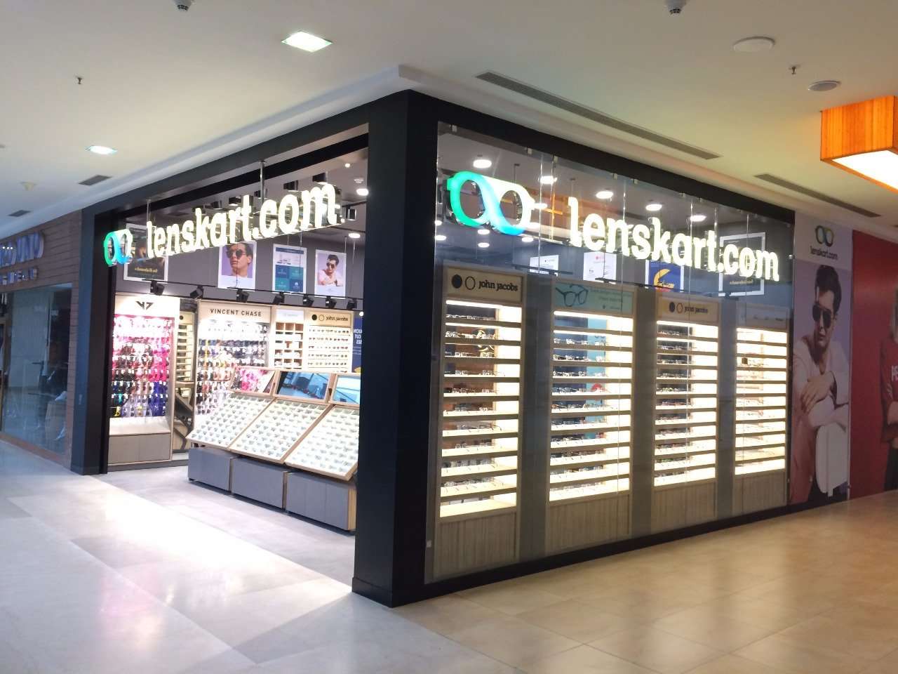 Free Eye Test at VR Punjab Mall