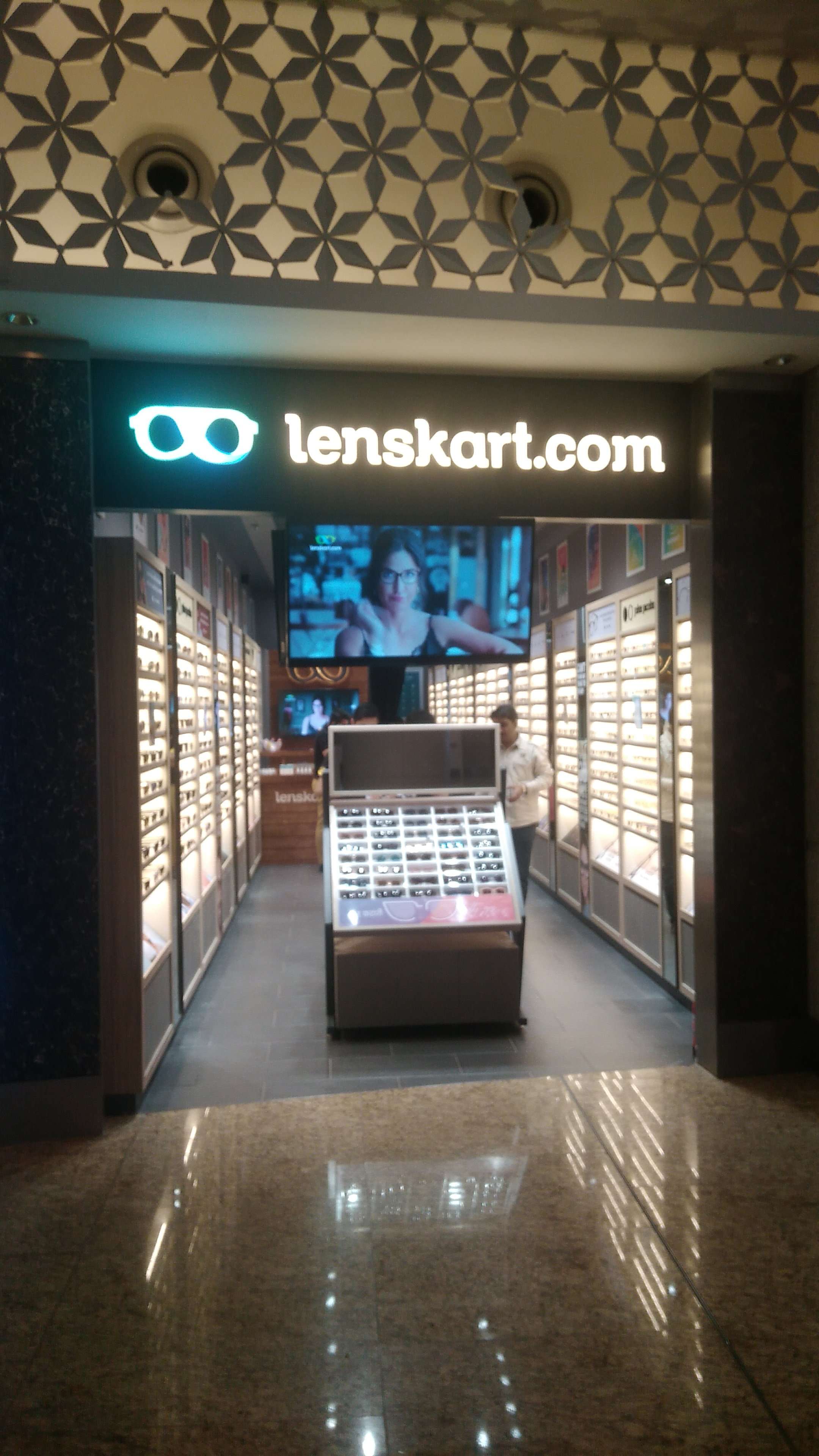 Free Eye Test at Domestic Terminal 2, Mumbai Airport