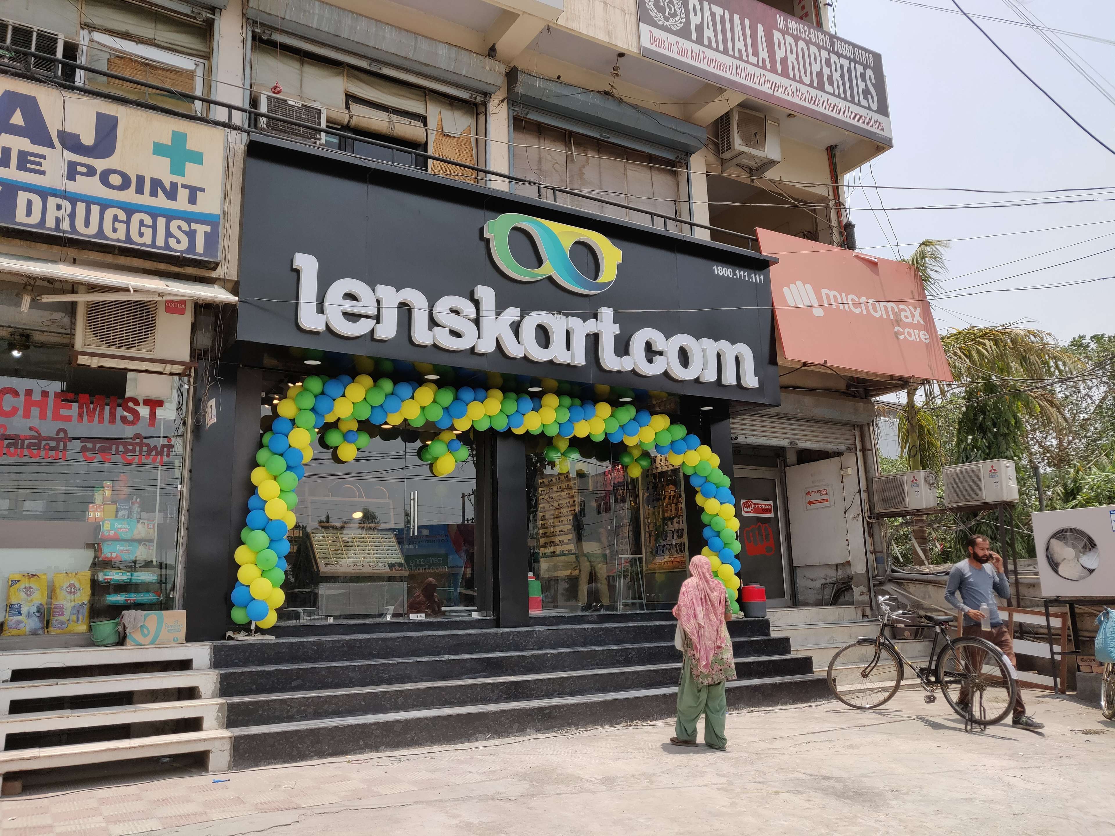 Free Eye Test at Flagship Store 22 Number Phatak