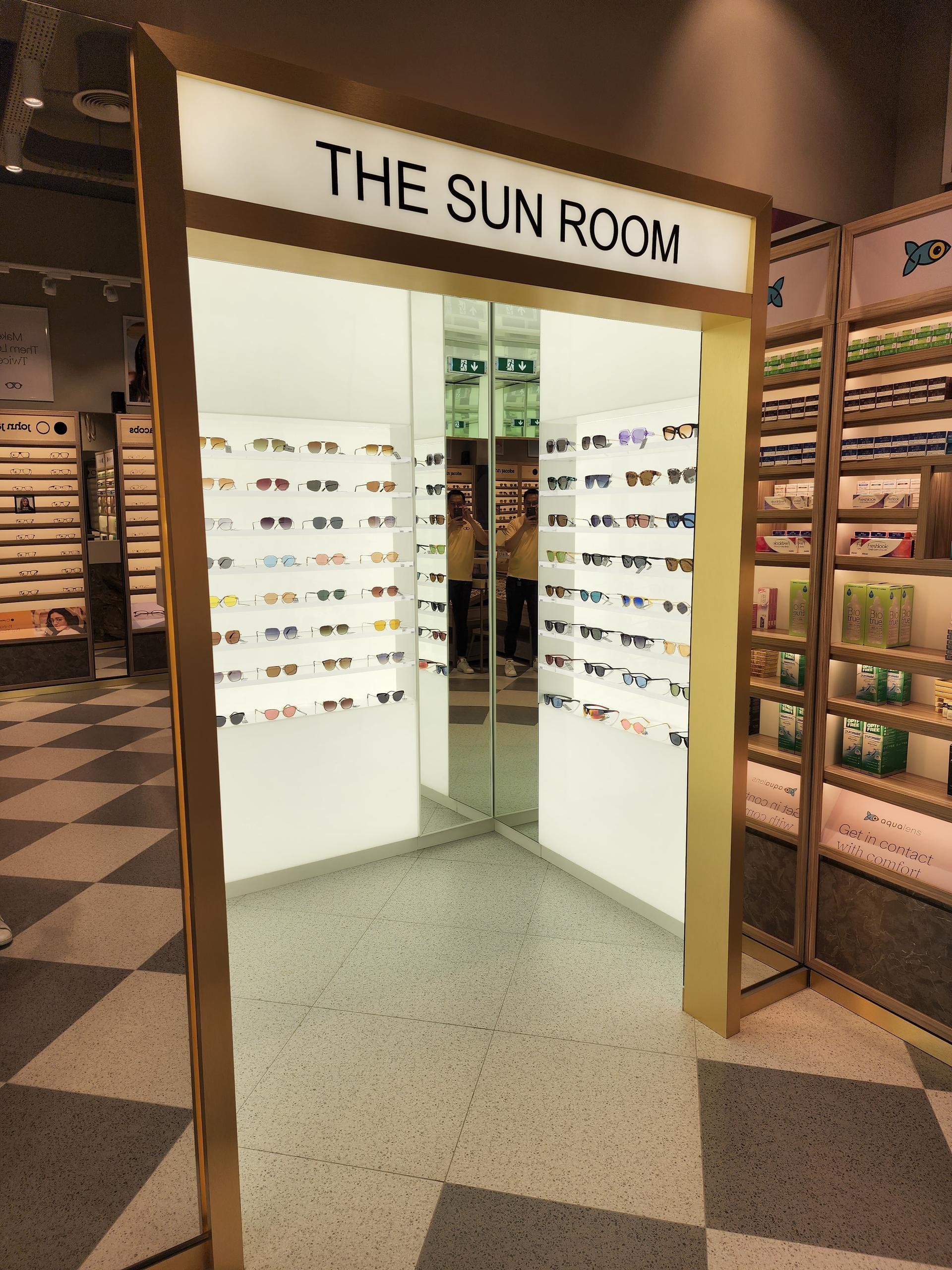 Lenskart Optician Near Me Lenskart In Dubai Hills Mall, Dubai 9440