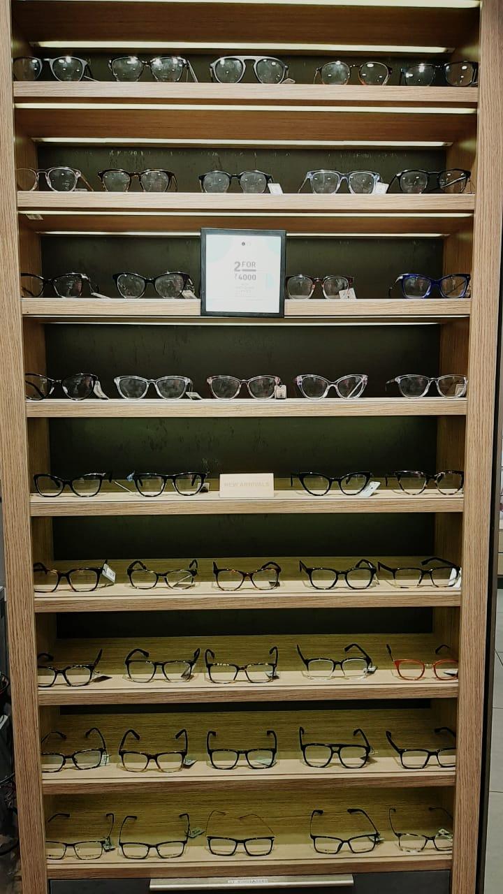 Lenskart Optician Near Me Lenskart In Model Town, Delhi 110009