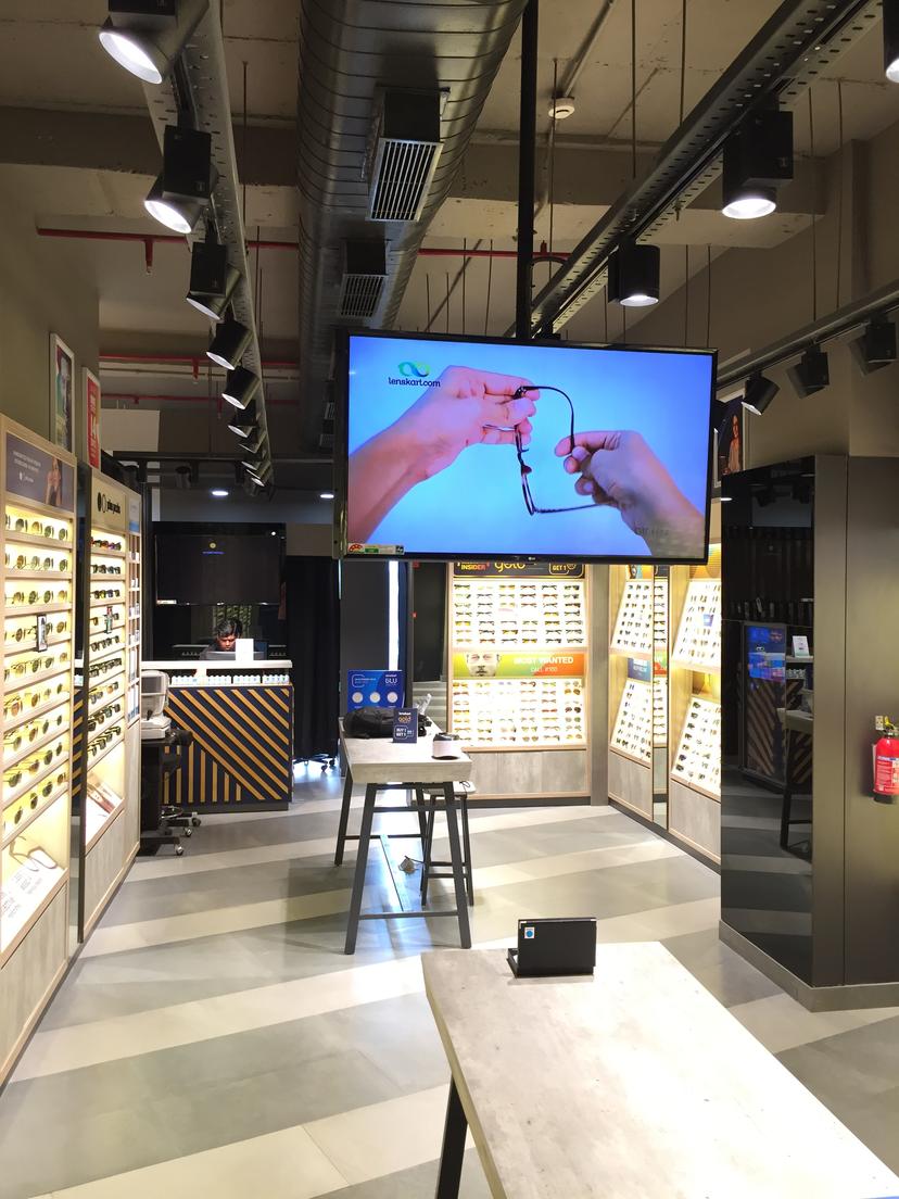 Lenskart Optician Near Me Lenskart In Ambience Mall, Haryana 122002