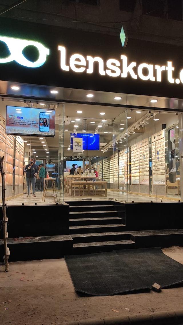 Lenskart Optician Near Me Lenskart In Laxminagar, Delhi 110092