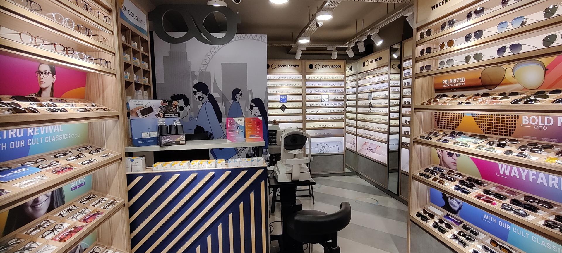 Optician Near me Lenskart in Ram Maruti Road, Maharashtra 400604