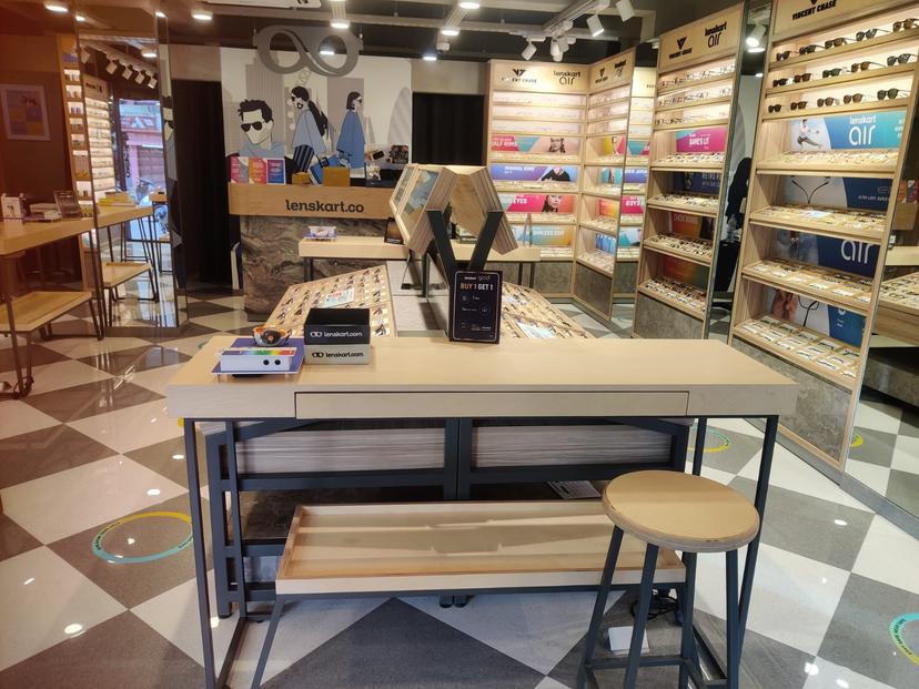 Lenskart Optician Near Me Lenskart In Flagship Store at Yelahanka
