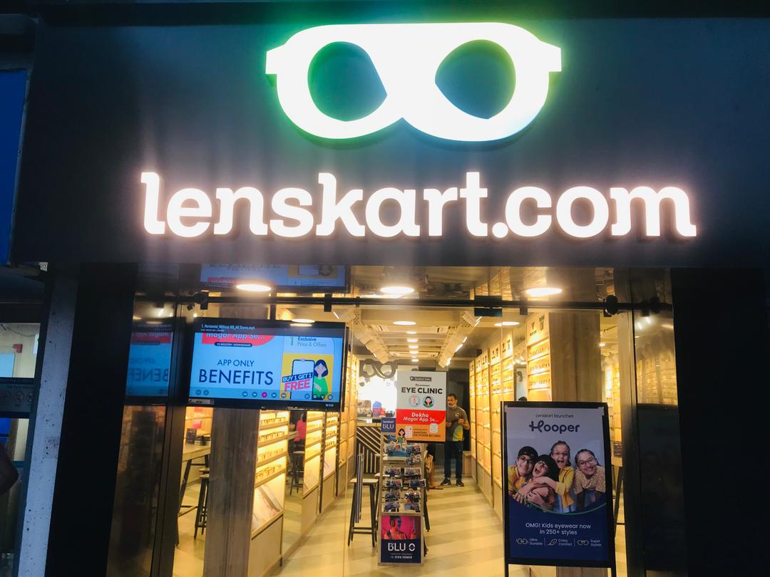 Optician Near Me Lenskart in Ahmedabad, Gujarat