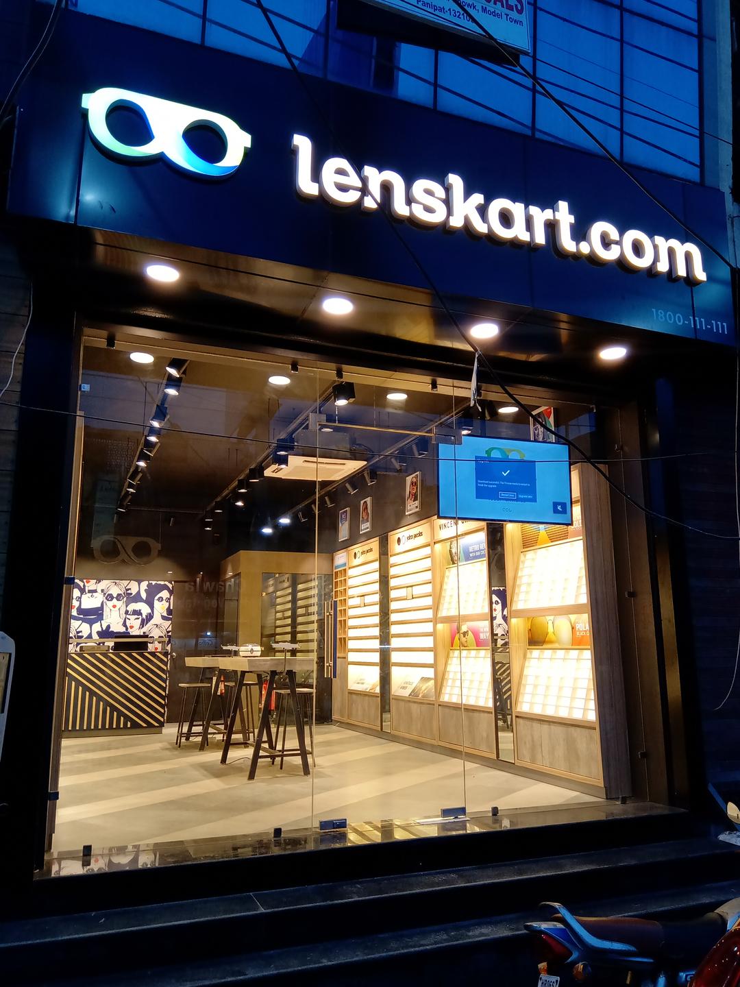 Optician Near me Lenskart in Model Town, Haryana 132103