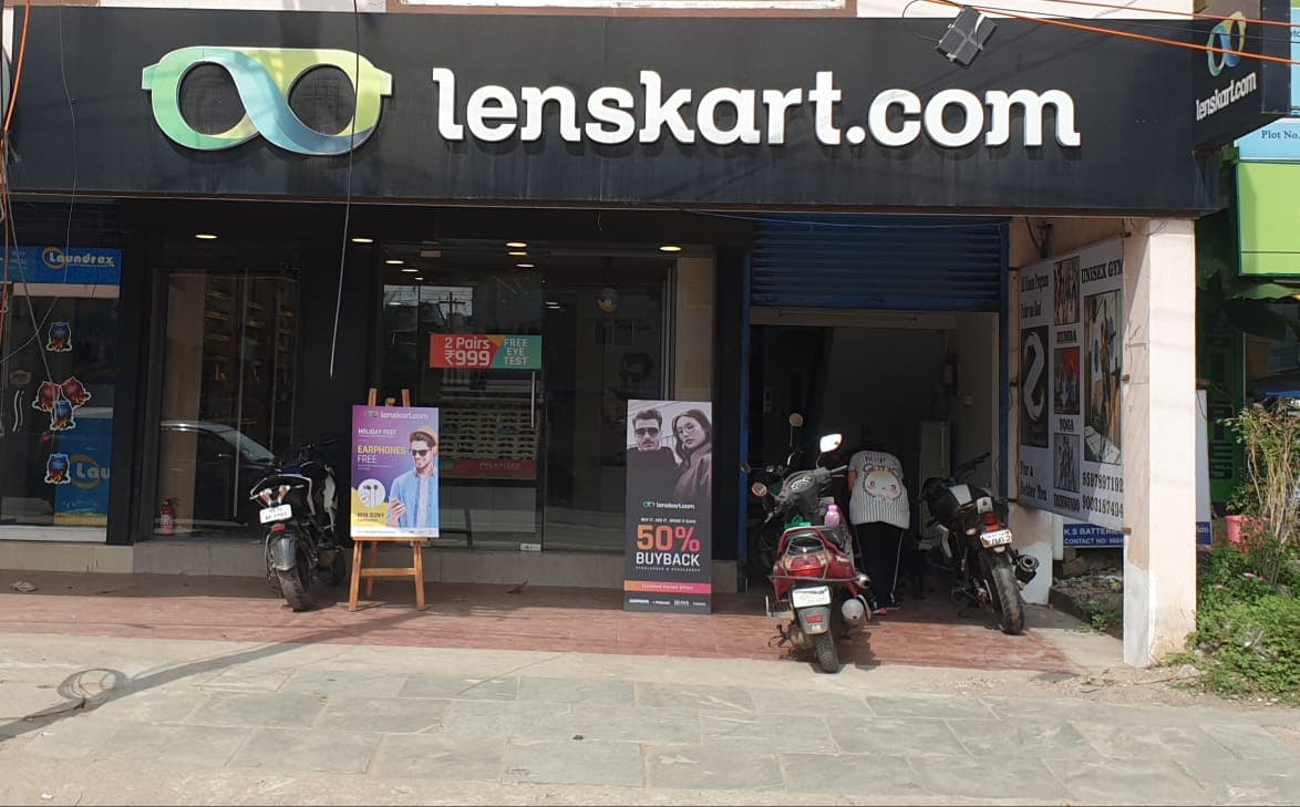 Free Eye Test at Perumbakkam