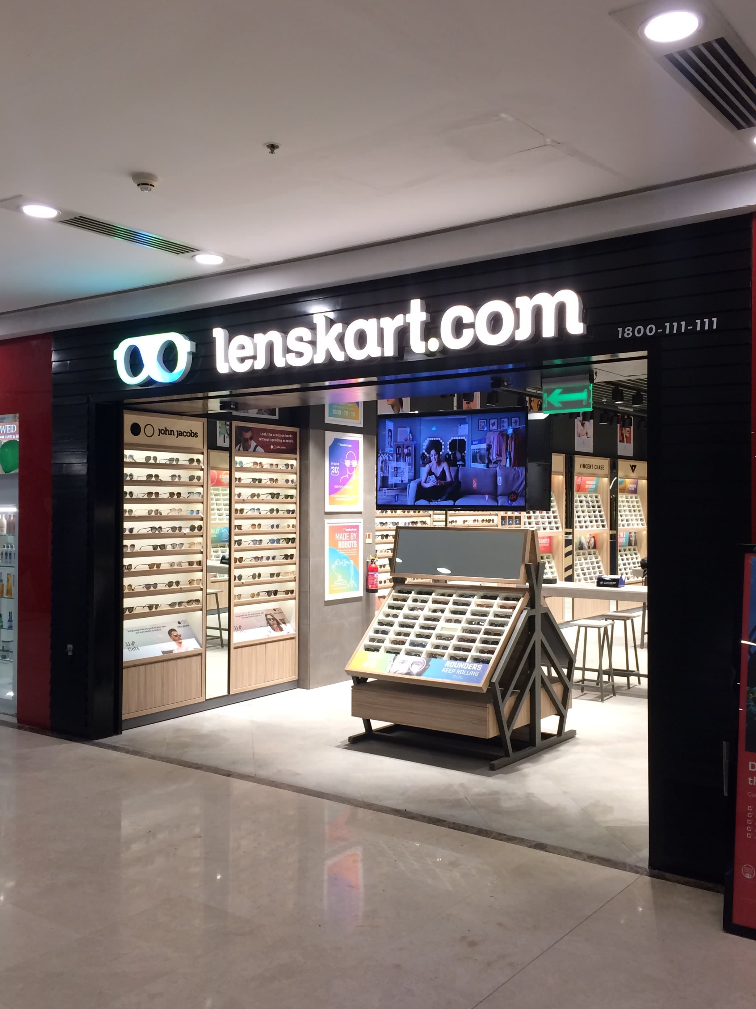 Free Eye Test at Flagship Store Mall Of India